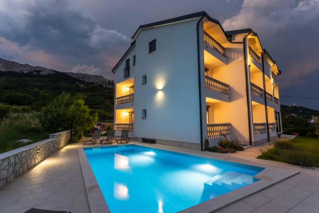 ***  Bed & Breakfast Dosen III Baska  Croatia