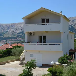 Ivana Apartman